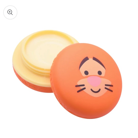 🆕 The Crème Shop x Disney - TIGGER Macaron Lip Balm 🥭🍑 - Picture 2 of 2